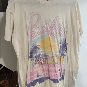 Hollister Cream Graphic Tee